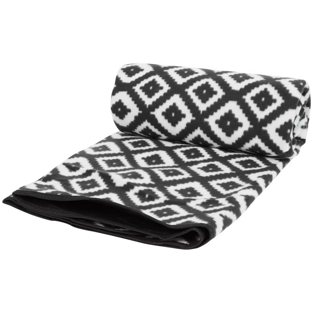 Festivalzone.com picknickkleed 130x170cm met zwart-wit ruitpatroon, opgerold.