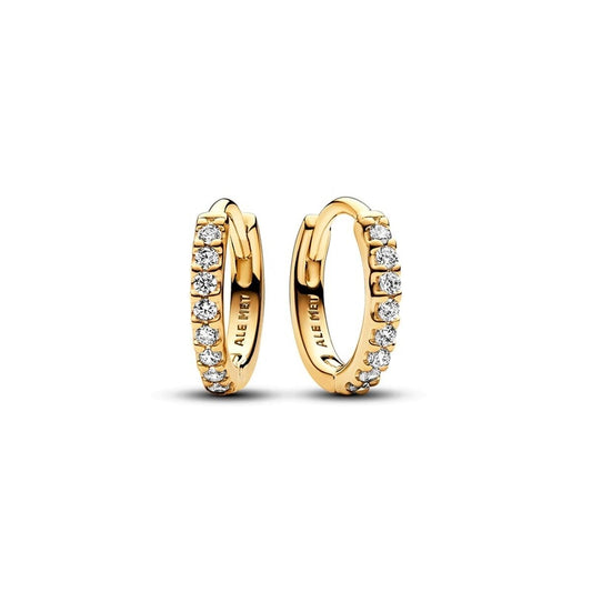 Pandora Oorbellen Dames met glinsterende stenen en een elegante gouden afwerking.