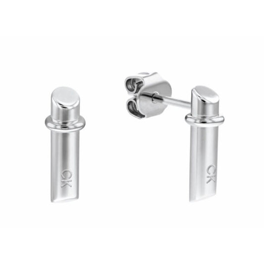 Elegante Calvin Klein oorbellen voor dames van roestvrij staal met een tijdloos design.