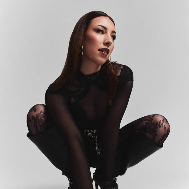 Nina Black
